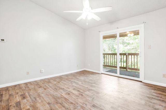 2303 W Michigan Ave A6, Pensacola, FL 32526