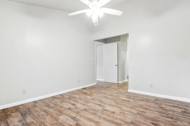 2303 W Michigan Ave A6, Pensacola, FL 32526