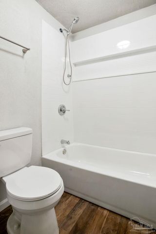 2303 W Michigan Ave A6, Pensacola, FL 32526