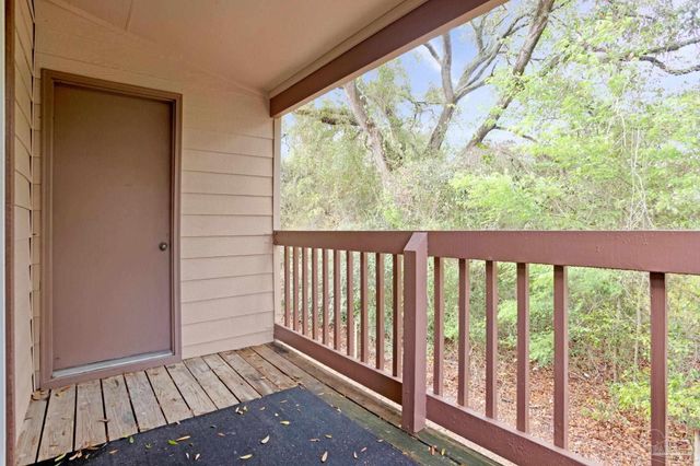 2303 W Michigan Ave A6, Pensacola, FL 32526