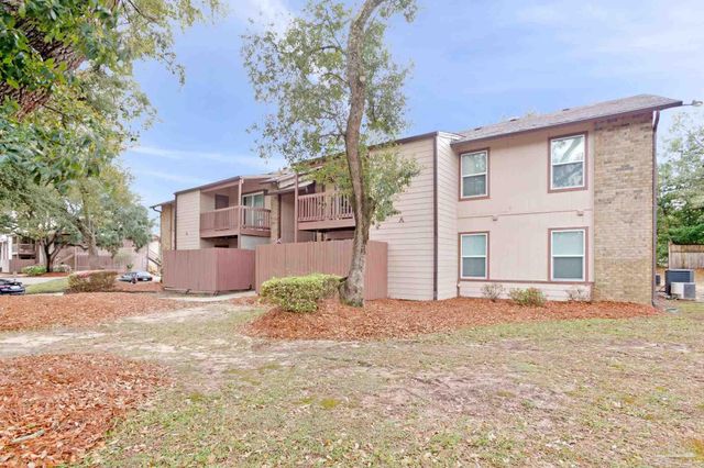 2303 W Michigan Ave A6, Pensacola, FL 32526