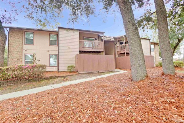 2303 W Michigan Ave A6, Pensacola, FL 32526
