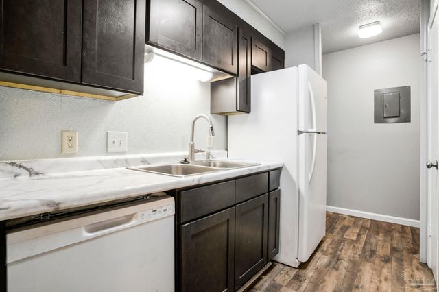 2303 W Michigan Ave A6, Pensacola, FL 32526