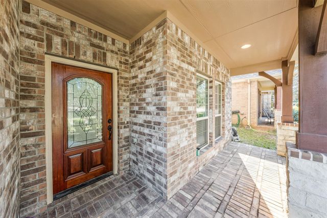 2642 Tacoma Springs Drive, Conroe, TX 77304