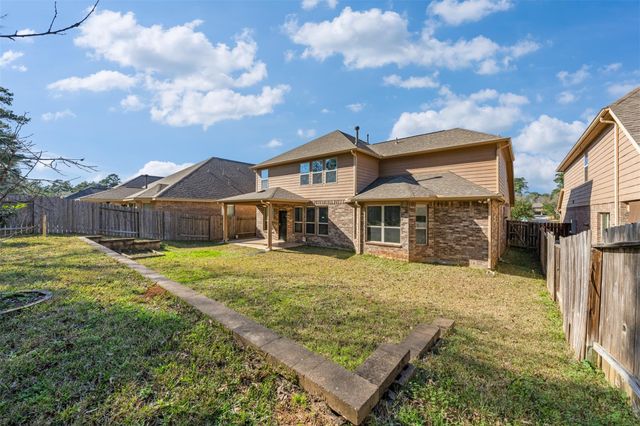 2642 Tacoma Springs Drive, Conroe, TX 77304