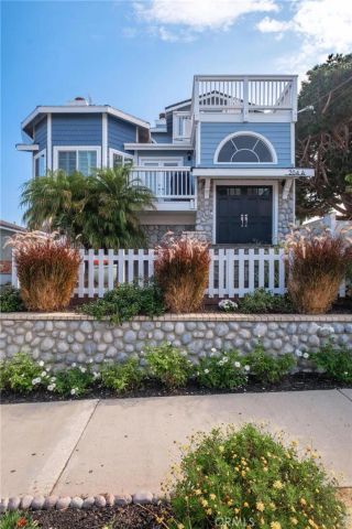 204 N Lucia A, Redondo Beach, CA 90277