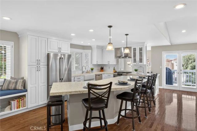 204 N Lucia A, Redondo Beach, CA 90277