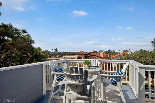 204 N Lucia A, Redondo Beach, CA 90277
