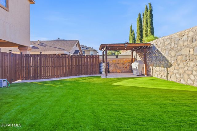 3130 HIDDEN CREEK Drive, El Paso, TX 79938