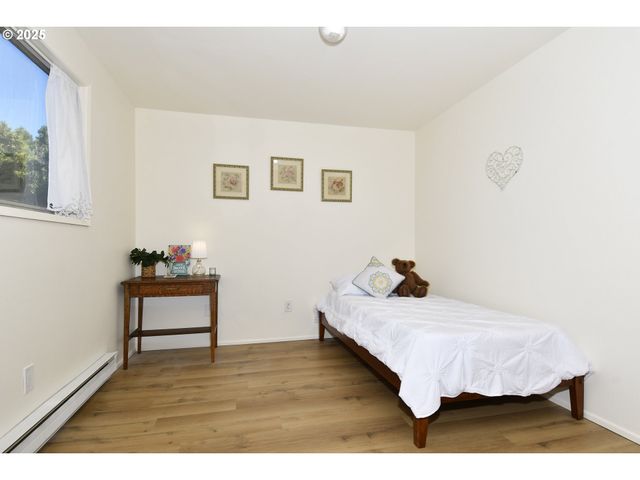 626 Ne FLEMING Ave B-63, Gresham, OR 97030