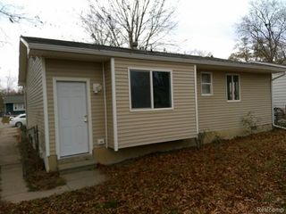 2710 Eaton Place, Flint, MI 48506