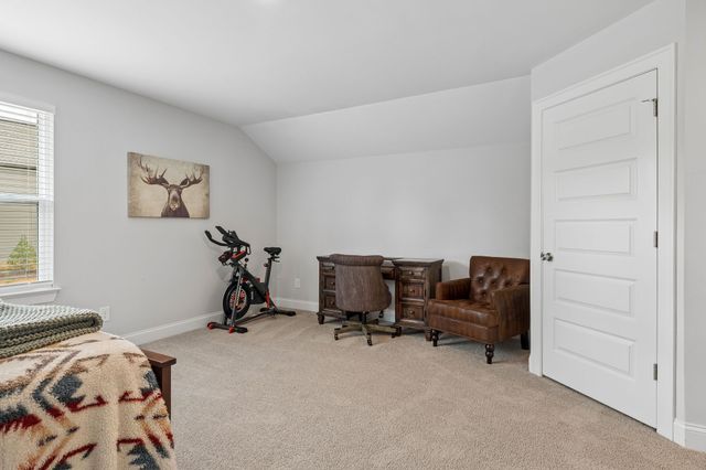 7215 Adenborough Dr, Fairview, TN 37062