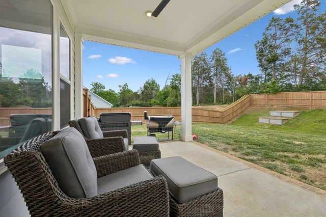 7215 Adenborough Dr, Fairview, TN 37062