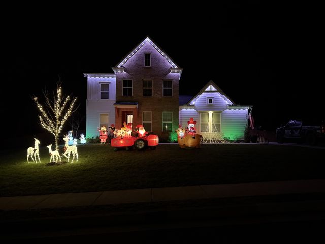 7215 Adenborough Dr, Fairview, TN 37062