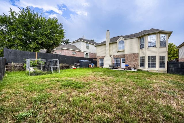 5016 Coral Creek Drive, Fort Worth, TX 76135