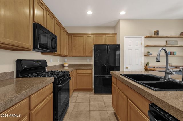3729 W BRYCE Way, Phoenix, AZ 85086