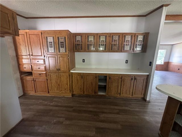 107 W 1st Street, Garden City, MO 64747