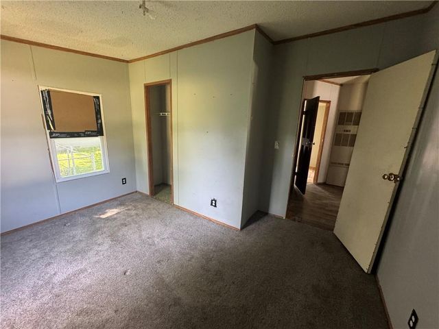 107 W 1st Street, Garden City, MO 64747