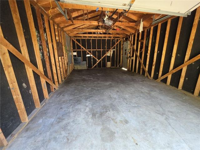 107 W 1st Street, Garden City, MO 64747