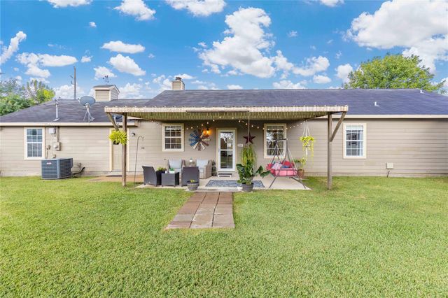 15810 Rownita Street, Crosby, TX 77532