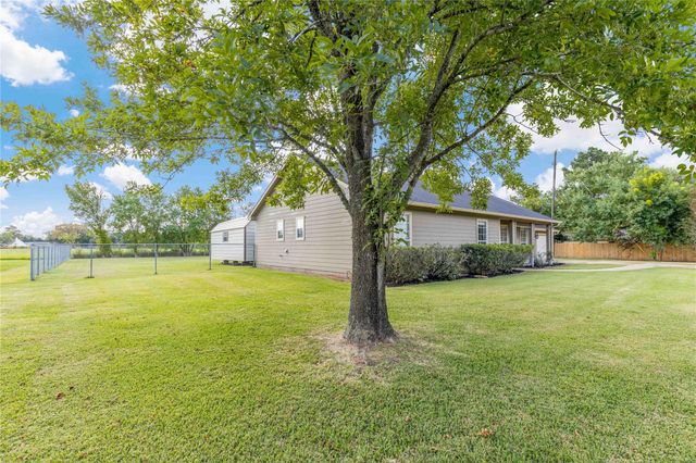 15810 Rownita Street, Crosby, TX 77532