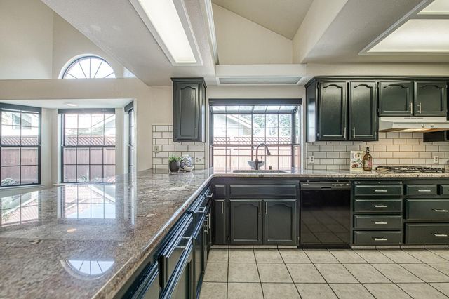 1229 W Bullard Avenue # 149, Fresno, CA 93711