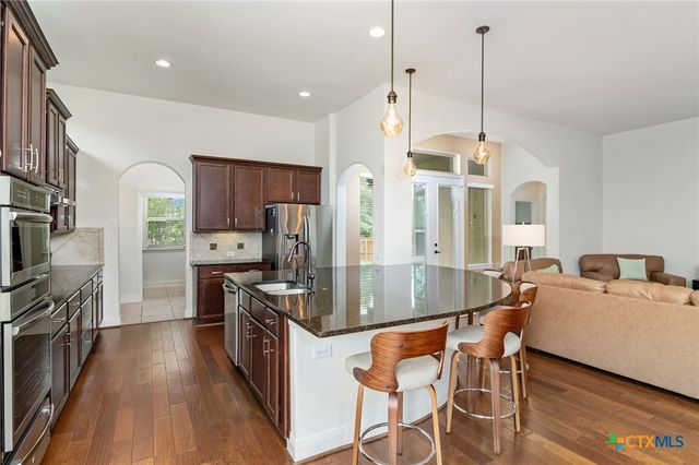 472 Mission Hill Run, New Braunfels, TX 78132