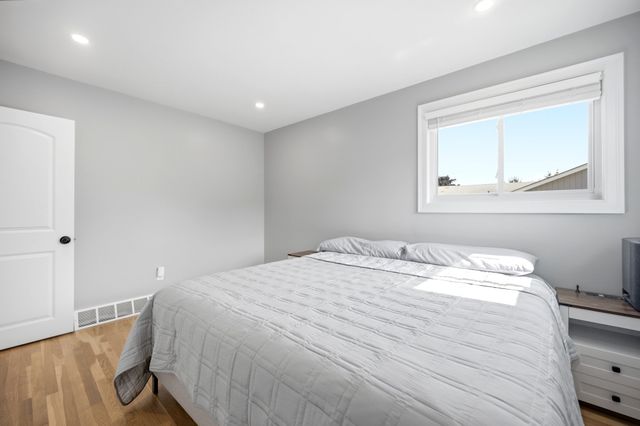 169 Raven, Lowell, MA 01852