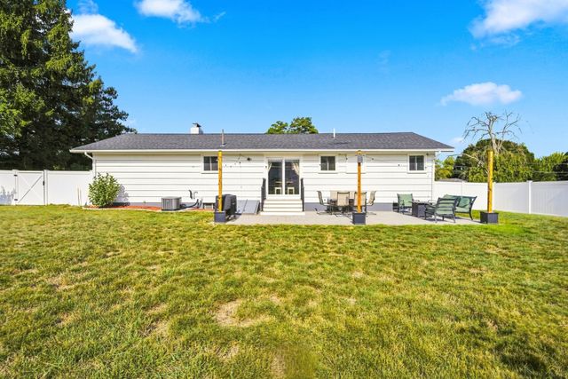 169 Raven, Lowell, MA 01852