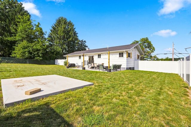 169 Raven, Lowell, MA 01852