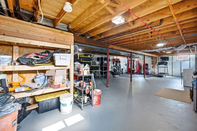 169 Raven, Lowell, MA 01852