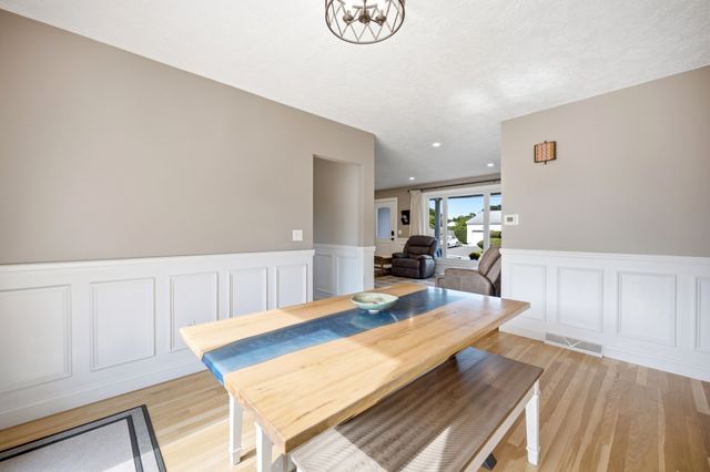 169 Raven, Lowell, MA 01852