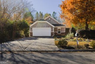 430 Autumn Creek Drive, Dallas, GA 30157