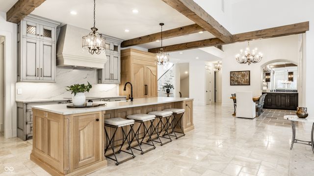 955 Bloor Lane, Zionsville, IN 46077