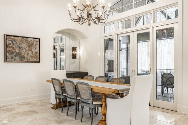 955 Bloor Lane, Zionsville, IN 46077