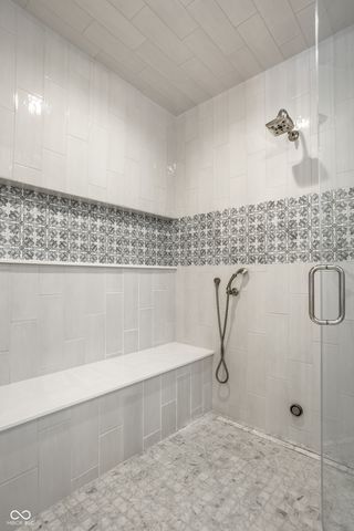 955 Bloor Lane, Zionsville, IN 46077