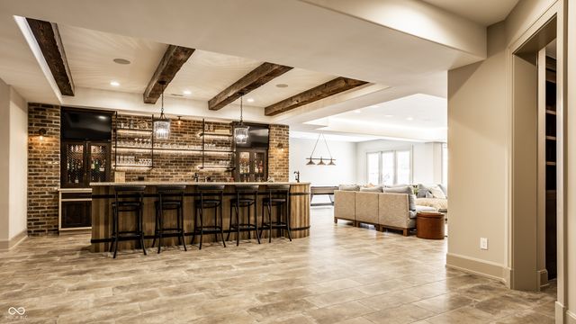 955 Bloor Lane, Zionsville, IN 46077