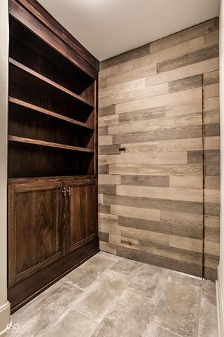 955 Bloor Lane, Zionsville, IN 46077