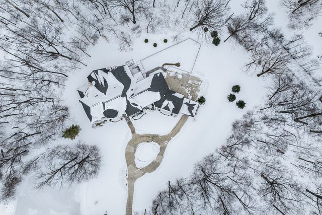 955 Bloor Lane, Zionsville, IN 46077