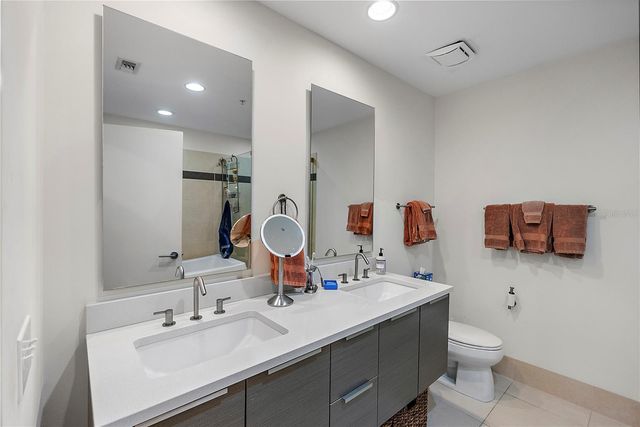 175 1ST STREET S 704, St Petersburg, FL 33701