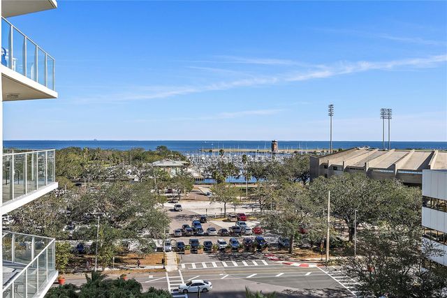 175 1ST STREET S 704, St Petersburg, FL 33701