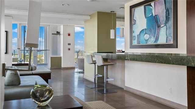 175 1ST STREET S 704, St Petersburg, FL 33701