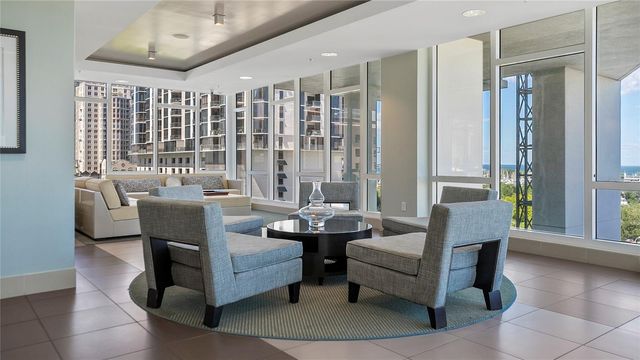 175 1ST STREET S 704, St Petersburg, FL 33701