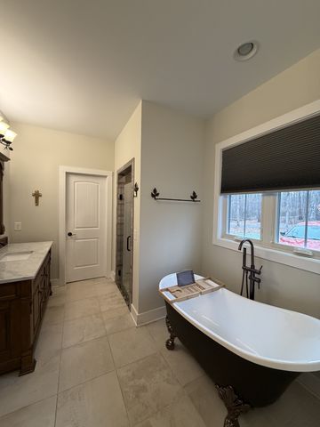 2095 Lake Louisa Loop, Monteagle, TN 37356