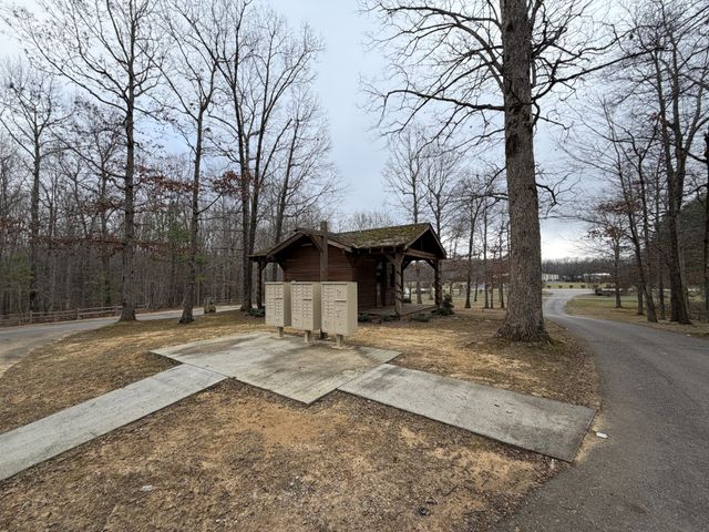 2095 Lake Louisa Loop, Monteagle, TN 37356