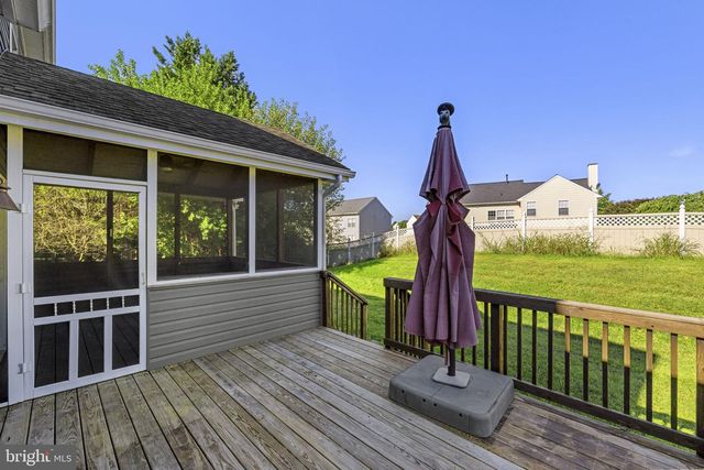 567 CROSSWINDS DR, Charles Town, WV 25414