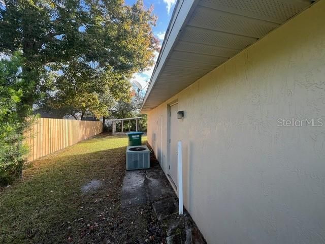 2429 ALBURY AVENUE, Deltona, FL 32738