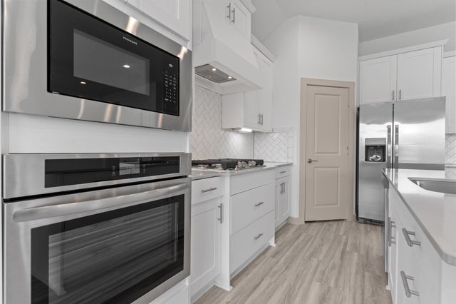 3311 Concorde Heights, Pearland, TX 77581