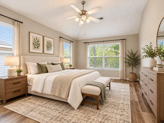 43 W Spindle Tree Circle, The Woodlands, TX 77382
