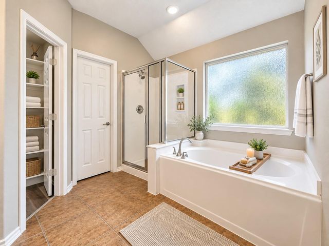 43 W Spindle Tree Circle, The Woodlands, TX 77382